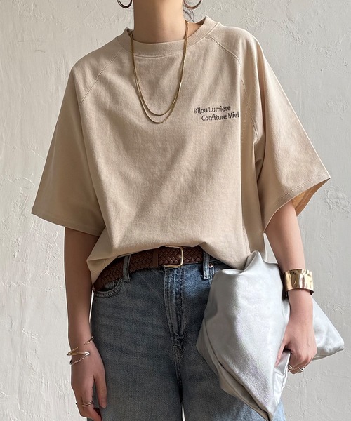 LBC(エルビーシー)の「ミニ裏毛切り替え刺繍5分袖プルオーバー(Tシャツ/カットソー・レディース・ベージュ/チャコール/杢グレー/ホワイト・M)」の4枚目の写真