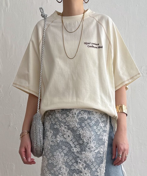 LBC(エルビーシー)の「ミニ裏毛切り替え刺繍5分袖プルオーバー(Tシャツ/カットソー・レディース・ベージュ/チャコール/杢グレー/ホワイト・M)」の5枚目の写真