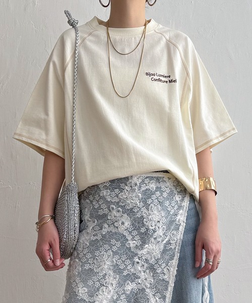 LBC(エルビーシー)の「ミニ裏毛切り替え刺繍5分袖プルオーバー(Tシャツ/カットソー・レディース・ベージュ/チャコール/杢グレー/ホワイト・M)」の7枚目の写真