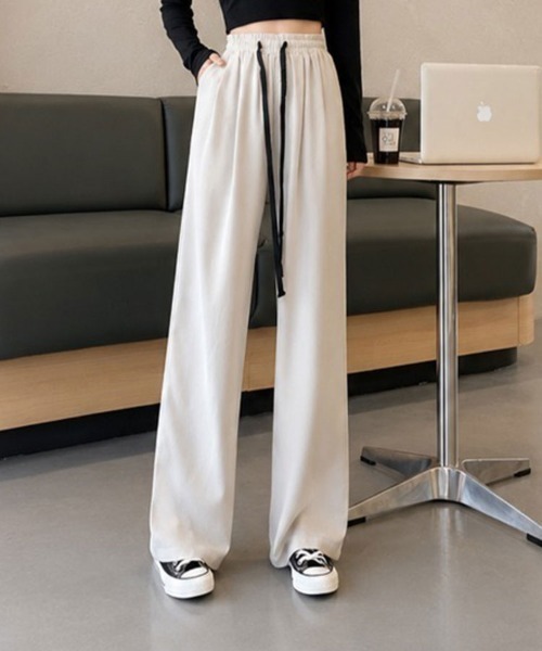 mielu(ミエル)の「ドレープカジュアルパンツ(その他パンツ・レディース・グレー/ブラック/ホワイト・LARGE/MEDIUM)」の1枚目の写真