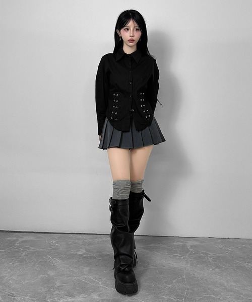 FOLLOWIN(フォロウィン)の「2color/ウエストレースアップラインシャツ(シャツ/ブラウス・レディース・ブラック/ホワイト・FREE)」の19枚目の写真