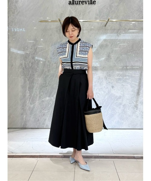 allureville(アルアバイル)の「OFFICINAペイズリーブラウス(シャツ/ブラウス・レディース・ブルー・2)」の7枚目の写真