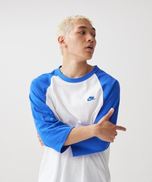 NIKE(ナイキ)の「ナイキ スポーツウェア クラブ メンズ 3/4スリーブ ラグラン トップ / Nike Sportswear Club Men's 3/4-Sleeve Raglan Top IF0756-480 Game Royal(Tシャツ/カットソー・メンズ・ロイヤルブルー・S/M/L/2XL/XL)」の2枚目の写真