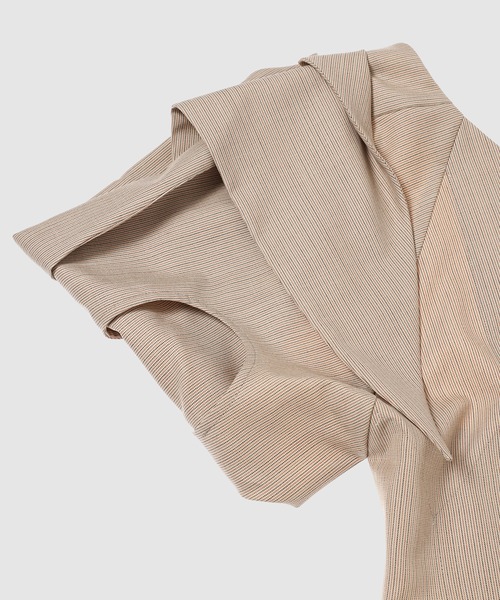 YOHEI OHNO(ヨウヘイオオノ)の「Ivy Shape Wool Top(その他トップス・レディース・ベージュ・36)」の3枚目の写真