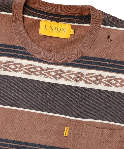 UNION（UNION TOKYO）（ユニオン）の「UNION TOKYO  KENMORE TEE  ユニオントーキョー Tシャツ（Tシャツ/カットソー・メンズ・ダークブラウン/ネイビー・XL/L/M/S）」の4枚目の写真