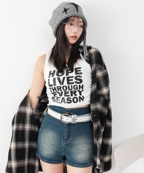 WEGO(ウィゴー)の「WEGO/【26年春夏新作】デザイングラフィックカップインタンク(タンクトップ・レディース・スミクロ/ホワイト・FREE)」の1枚目の写真