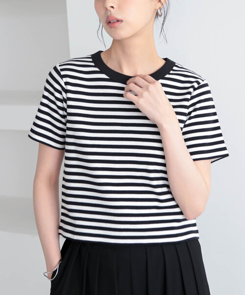for/c（フォーシー）の「コットンリブコンパクトT【サスティナブル】（Tシャツ/カットソー・レディース・オフホワイト/ブラック/レッド/ブラック×ホワイト・M/L/LL）」の19枚目の写真