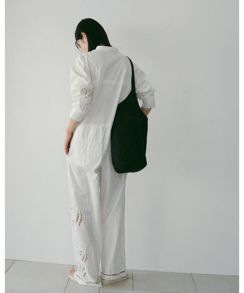 anuke(アンヌーク)の「Raffia Tote Bag(トートバッグ・レディース・ブラック/ナチュラル・FREE)」の7枚目の写真