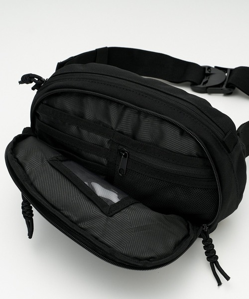 VOLCOM(ボルコム)の「VOLCOM メンズ WAISTED PACK その他バッグ 【2026年夏モデル】(ボディバッグ/ウエストポーチ・メンズ・ブラック・FREE)」の8枚目の写真