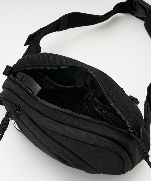 VOLCOM(ボルコム)の「VOLCOM メンズ WAISTED PACK その他バッグ 【2026年夏モデル】(ボディバッグ/ウエストポーチ・メンズ・ブラック・FREE)」の9枚目の写真