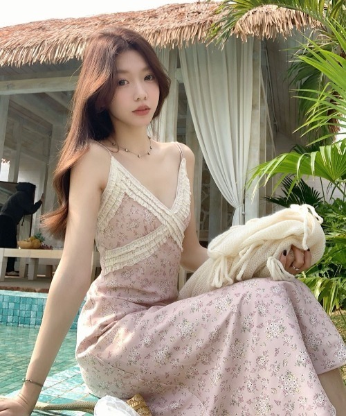 Christian Dior シルクレースキャミソール アイボリー 36 セール】レース切替小花柄キャミソールワンピース（ワンピース