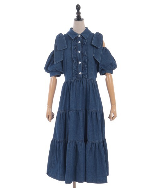 axes femme POETIQUE（アクシーズファムポエティック）の「リボンショルダーデニムＯＰ（ワンピース・レディース・インディゴブルー/ブルー/ワンウォッシュ・MEDIUM）」の16枚目の写真