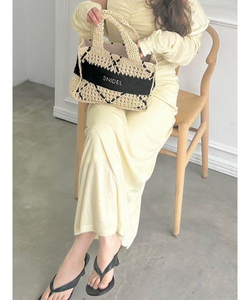 SNIDEL(スナイデル)の「【WEB限定】パイルパーカーセットキャミワンピース(ワンピース・レディース・イエロー/ピンク/ブラック・F)」の15枚目の写真