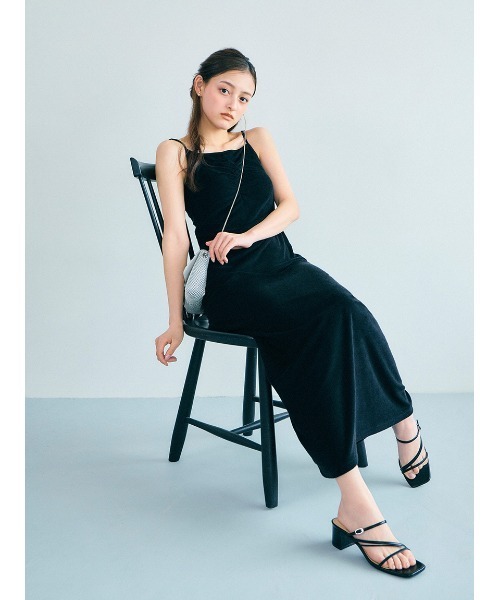 SNIDEL(スナイデル)の「【WEB限定】パイルパーカーセットキャミワンピース(ワンピース・レディース・イエロー/ピンク/ブラック・F)」の10枚目の写真