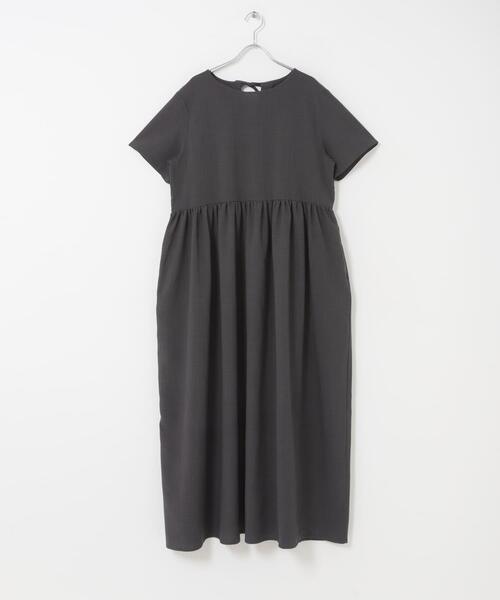 ITEMS URBANRESEARCH(アイテムズ アーバンリサーチ)の「『イージーケア/接触冷感/UVカット』SMOOTH LINEN TOUCH ワンピース(ワンピース・レディース・オレンジ/チャコールグレー/ベージュ・FREE)」の8枚目の写真