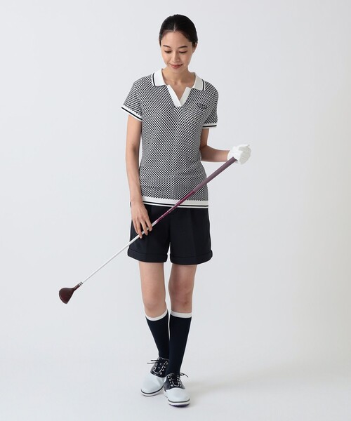 BEAMS GOLF(ビームスゴルフ)の「PURPLE LABEL / バイヤス柄織り 裾ダブル ショートパンツ(その他パンツ・レディース・ホワイト/ネイビー・MEDIUM/SMALL/LARGE)」の14枚目の写真