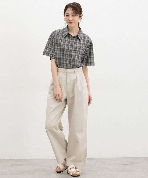 Honeys(ハニーズ)の「チェック柄ショートシャツ(シャツ/ブラウス・レディース・ブラウン系その他/ホワイト×ブルー/ネイビー系1/グレー×ホワイト・L/LL/M/S)」の12枚目の写真