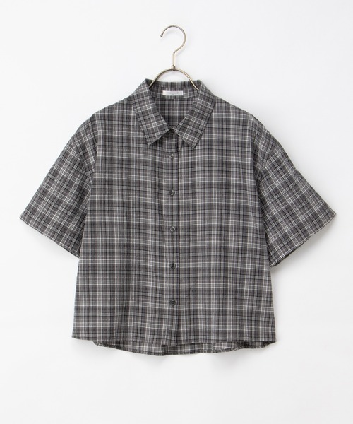Honeys(ハニーズ)の「チェック柄ショートシャツ(シャツ/ブラウス・レディース・ブラウン系その他/ホワイト×ブルー/ネイビー系1/グレー×ホワイト・L/LL/M/S)」の20枚目の写真