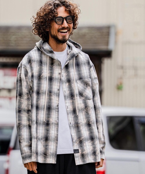 CAMBIO(カンビオ)の「ms6537-Bleached Hooded Check Long Sleeve Shirts フード付きチェックシャツ(PF-262-006)(シャツ/ブラウス・メンズ・サックスブルー/ブラック・L/M)」の7枚目の写真