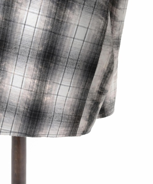CAMBIO(カンビオ)の「ms6537-Bleached Hooded Check Long Sleeve Shirts フード付きチェックシャツ(PF-262-006)(シャツ/ブラウス・メンズ・サックスブルー/ブラック・L/M)」の20枚目の写真