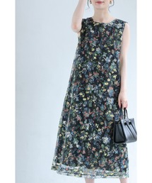 彩りペイントアートの花ベールミディアムワンピース