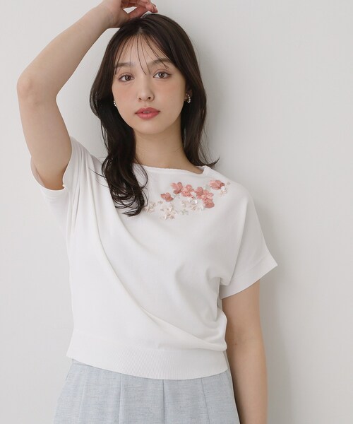 Sunauna(スーナウーナ)の「【SS~Lサイズ展開/スパンコール・ビジュー・刺繍】クラフトニット(ニット/セーター・レディース・ネイビー/グリーン系/ホワイト・40/38/34)」の6枚目の写真