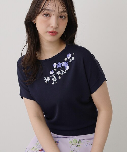 Sunauna(スーナウーナ)の「【SS~Lサイズ展開/スパンコール・ビジュー・刺繍】クラフトニット(ニット/セーター・レディース・ネイビー/グリーン系/ホワイト・40/38/34)」の17枚目の写真