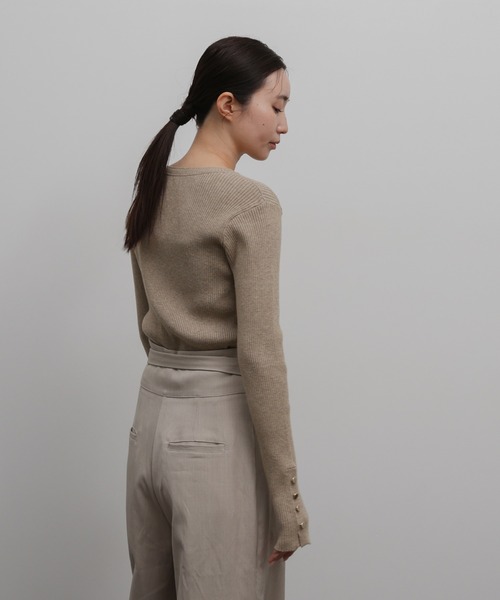 select MOCA Et(セレクトモカエト)の「【Et】Crew Neck Button Sleeve Knit(ニット/セーター・レディース・グレー/ブラック/ベージュ・FREE)」の22枚目の写真