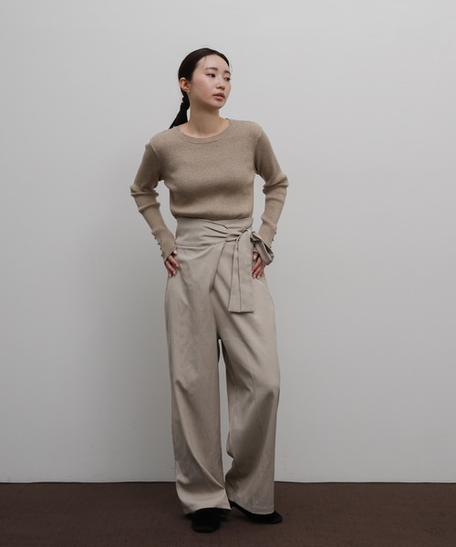 select MOCA Et(セレクトモカエト)の「【Et】Crew Neck Button Sleeve Knit(ニット/セーター・レディース・グレー/ブラック/ベージュ・FREE)」の5枚目の写真
