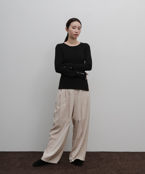 select MOCA Et(セレクトモカエト)の「【Et】Crew Neck Button Sleeve Knit(ニット/セーター・レディース・グレー/ブラック/ベージュ・FREE)」の6枚目の写真