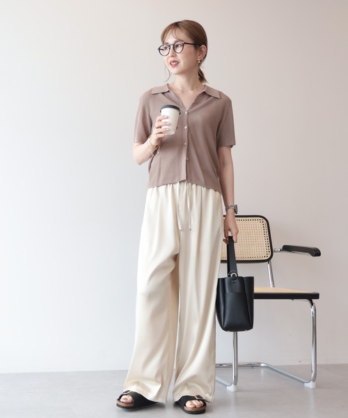 AMERICAN HOLIC(アメリカンホリック)の「襟付きスキッパー半袖ニットポロ(ポロシャツ・レディース・オフホワイト/ブラック/ベージュ・L/M)」の15枚目の写真