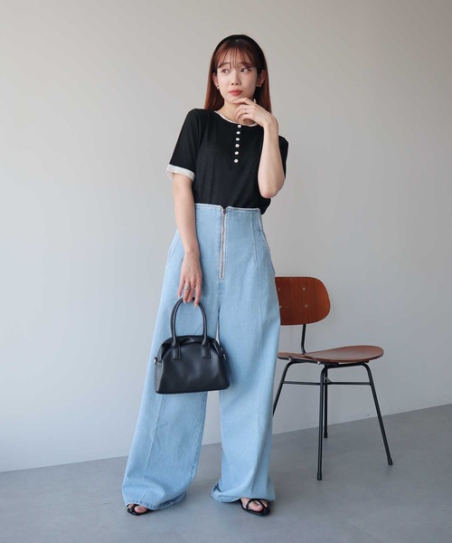 earth music&ecology(アースミュージックアンドエコロジー)の「シアーレイヤード風5分袖プルオーバー(Tシャツ/カットソー・レディース・ブラック/オフホワイト/ブラウン/ライラック・FREE)」の9枚目の写真