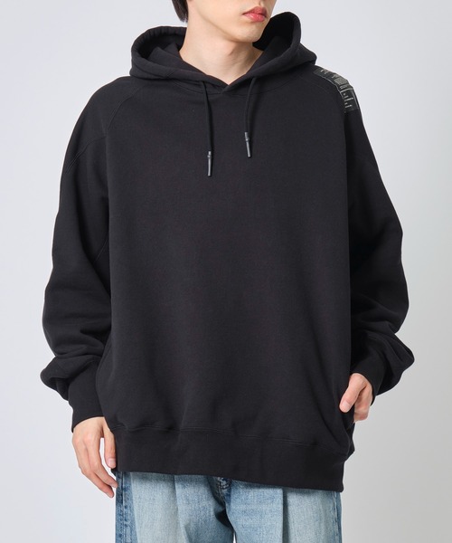 N.HOOLYWOOD（N.ハリウッド）の「POCKET HOODIE（パーカー・メンズ・ブラック/ブルー・40/38）」の2枚目の写真