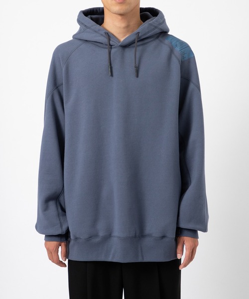 N.HOOLYWOOD（N.ハリウッド）の「POCKET HOODIE（パーカー・メンズ・ブラック/ブルー・40/38）」の15枚目の写真