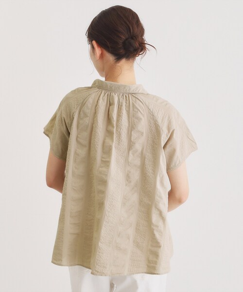 LAURA ASHLEY(ローラアシュレイ)の「【日本製/ワンマイルウエア】コットンワイドストライプ ギャザーブラウス(シャツ/ブラウス・レディース・グレー/ライトオレンジ系・38)」の13枚目の写真
