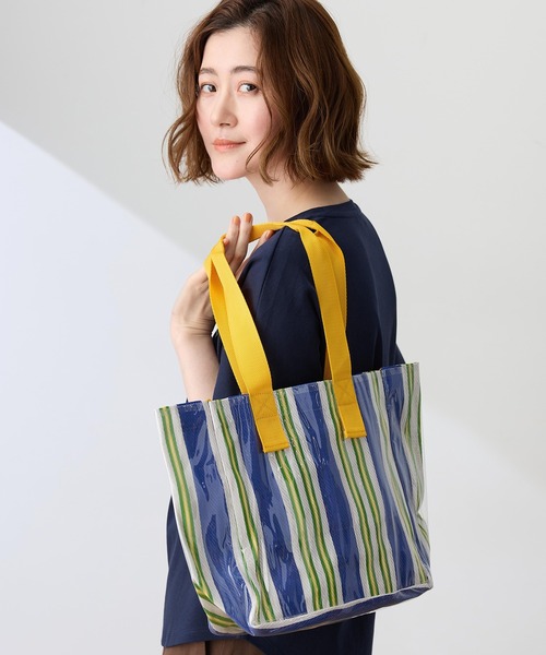 Petit Honfleur(プチオンフルール)の「マルチカラーストライプトートバッグ(トートバッグ・レディース・ブルー/ブラック/サックスブルー/オレンジ・フリー)」の16枚目の写真