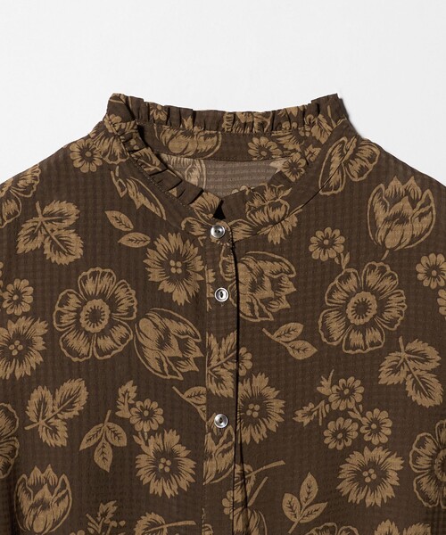 A DAY IN THE LIFE UNITED ARROWS（アデイインザライフユナイテッドアローズ）の「リップル フリルネック シャツワンピース＜A DAY IN THE LIFE＞（ワンピース・レディース・ダークブラウン/オフホワイト/ネイビー・FREE）」の17枚目の写真