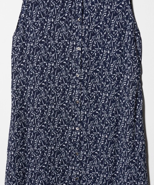 A DAY IN THE LIFE UNITED ARROWS（アデイインザライフユナイテッドアローズ）の「リップル フリルネック シャツワンピース＜A DAY IN THE LIFE＞（ワンピース・レディース・ダークブラウン/オフホワイト/ネイビー・FREE）」の8枚目の写真