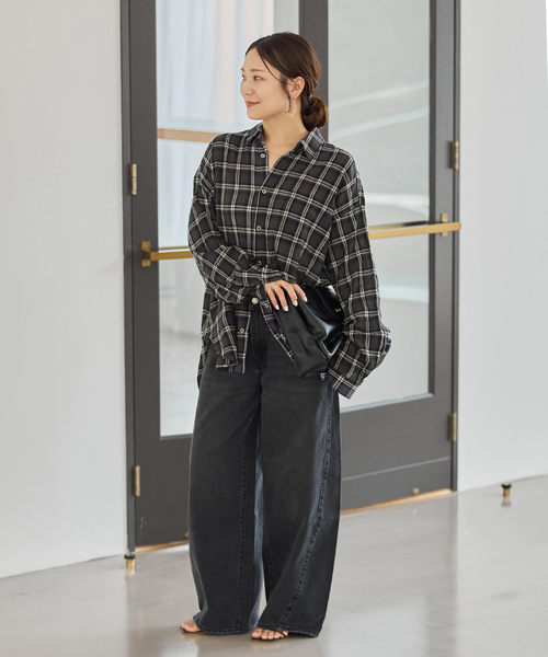 JOURNAL STANDARD(ジャーナルスタンダード)の「別注【LANCER CLOTHING CORPORATION】オーバーFITシャツ(シャツ/ブラウス・レディース・ベージュ/ブルー/ブラック/ネイビー・LARGE)」の5枚目の写真