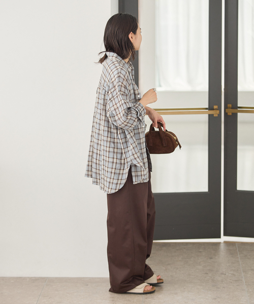 JOURNAL STANDARD(ジャーナルスタンダード)の「別注【LANCER CLOTHING CORPORATION】オーバーFITシャツ(シャツ/ブラウス・レディース・ベージュ/ブルー/ブラック/ネイビー・LARGE)」の21枚目の写真