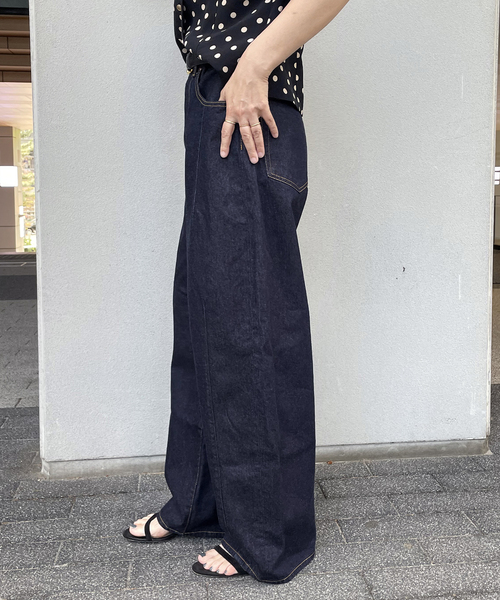 journal standard L'essage（ジャーナルスタンダードレサージュ）の「12OZ ダーツデニムパンツ（デニムパンツ・レディース・ブルー/ネイビー・38/36）」の13枚目の写真