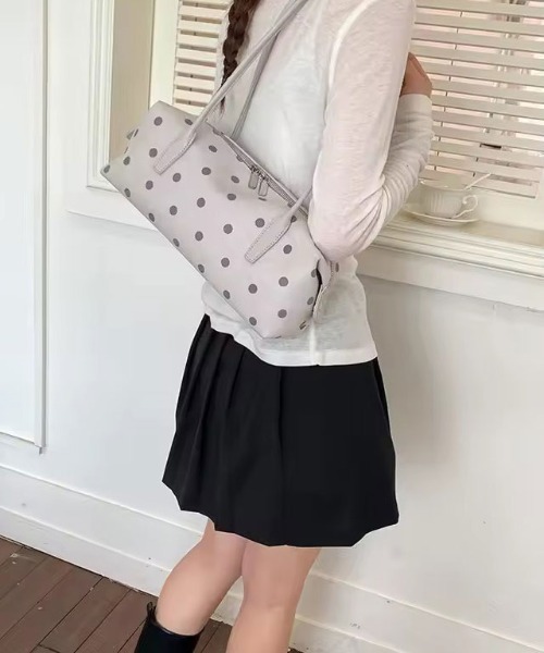 ammy.（エイミードット）の「【 ammy. / エイミードット 】 キャンディ ドット ソフト ボストンバッグ（ハンドバッグ・レディース・ピンク/ライトグレー・FREE）」の5枚目の写真