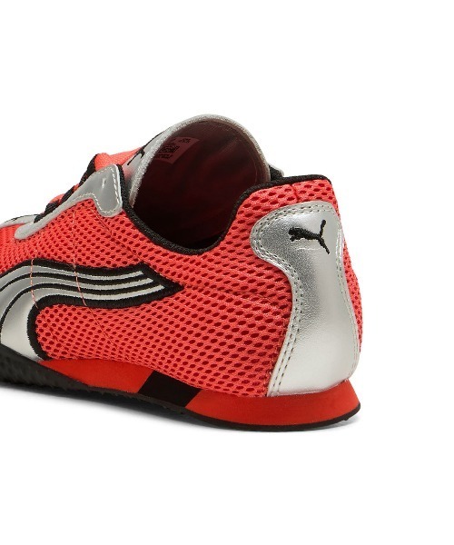 PUMA(プーマ)の「PUMA H-STREET OG(プーマ Hストリート OG)(スニーカー・レディース・ブルー系/ブラック系/レッド系・23cm/23.5cm/24cm/24.5cm/25cm/25.5cm/26.5cm/26cm/29cm/28cm/28.5cm)」の18枚目の写真