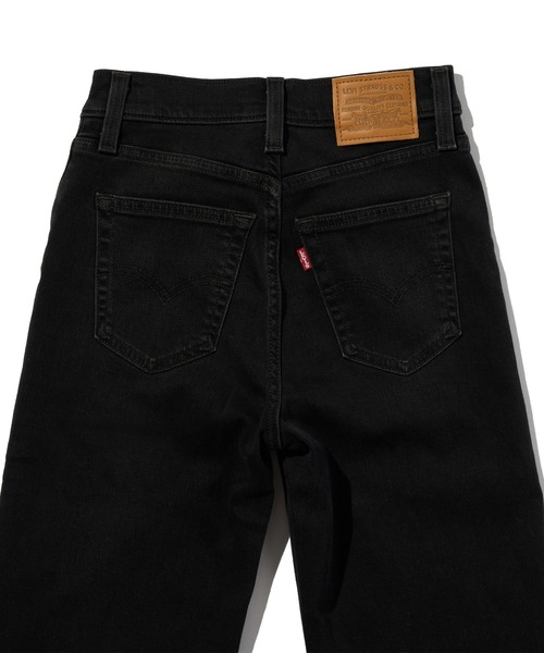 Levi's(リーバイス)の「Levi's/リーバイス 723 ハイライズストレート ジーンズ ブラック(デニムパンツ・レディース・ブラック・26inch/28inch/27inch/24inch/23inch/25inch)」の10枚目の写真
