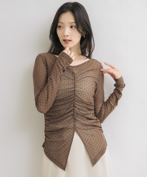 NEUNA（ヌナ）の「フロントギャザードットシアートップス（Tシャツ/カットソー・レディース・ブラウン/アイボリー・FREE）」の17枚目の写真
