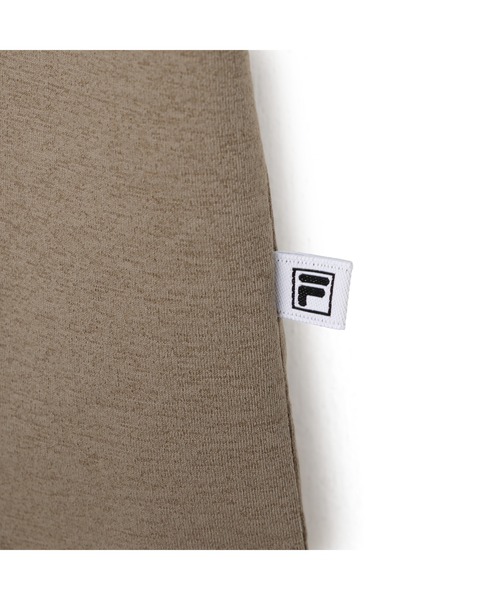 FILA(フィラ)の「ELEY KISHIMOTO×FILA POCKET TEE / イーリーキシモト×フィラ ポケットティーシャツ(Tシャツ/カットソー・レディース・ダークカーキ/オフホワイト・L/XL/S/M)」の8枚目の写真