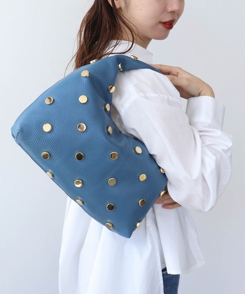 Cepica（セピカ）の「MILLELA 牛床革メタル飾りワンショルダー（ショルダーバッグ・レディース・ネイビー/レッド・FREE）」の4枚目の写真