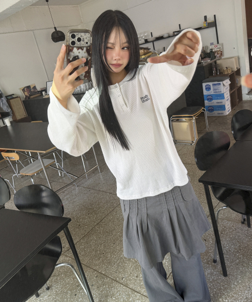 muahmuah（ムーアムーア）の「ワッフルピグメントヘンリーネック長袖Tシャツ[ホワイト]（Tシャツ/カットソー・レディース・その他・FREE）」の7枚目の写真