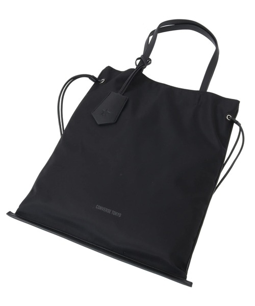 CONVERSE TOKYO(コンバーストウキョウ)の「NYLON GATHERED TOTE BAG(トートバッグ・レディース・ブラック/ブラウン/カーキ・FREE)」の4枚目の写真