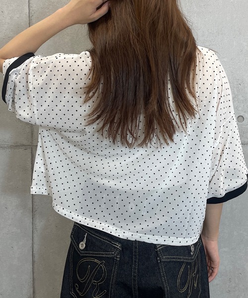 ROGER AND RAW（ロジャーアンドロウ）の「ドットシアー 半袖ユニフォームトップス（Tシャツ/カットソー・レディース・ホワイト/ブラック・FREE）」の18枚目の写真